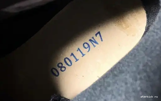 Air Jordan CN1084-200 Scott CN1084-200 6 Retro Travis 0701